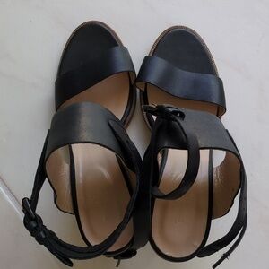 J Shoes Black Soft Leather Double Strap Wood Heel Sandals Sz 8.5